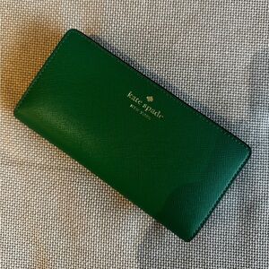 Kate Spade Dana Saffiano PVC Large Slim Wallet